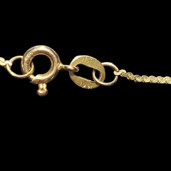 14k Gold Necklace 16” Chain w/Michael Anthony Mom 14K Pendant 2.4 Grams Total - Picture 10 of 11